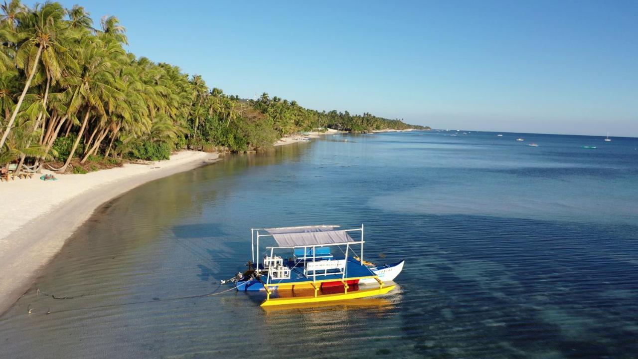Apo Diver Beach Resort San Juan  Exterior photo