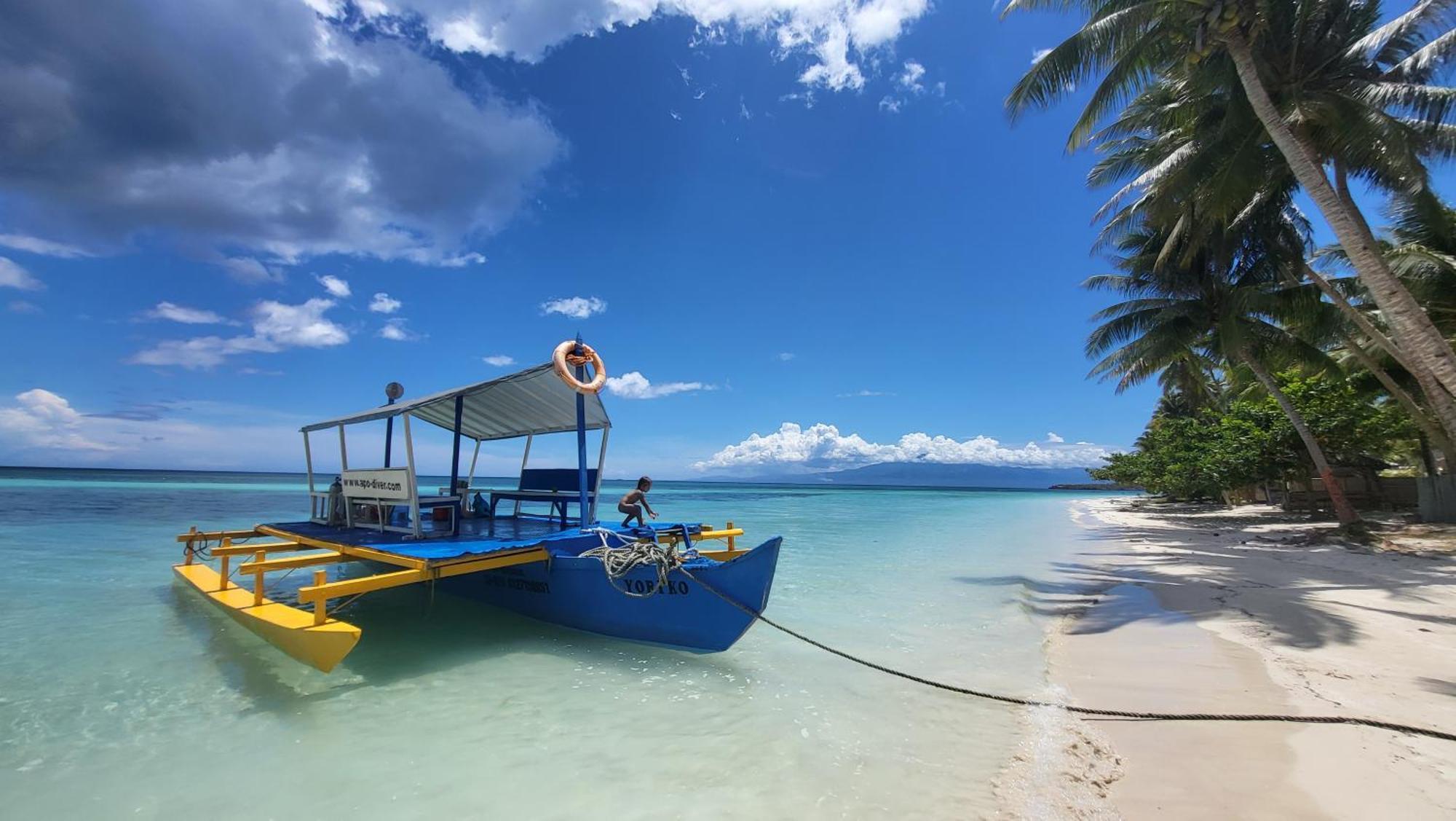Apo Diver Beach Resort San Juan  Exterior photo