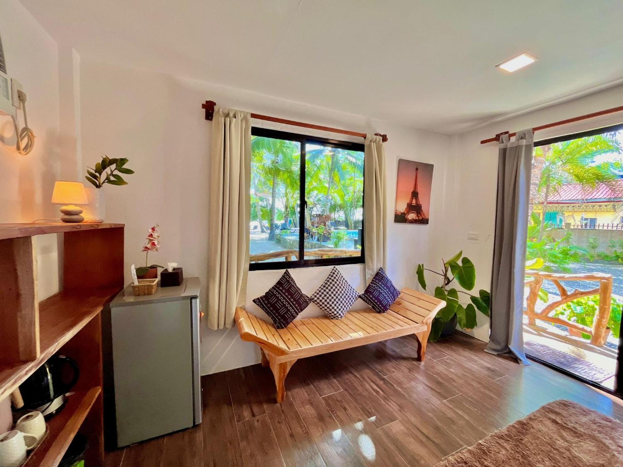 Apo Diver Beach Resort San Juan  Exterior photo